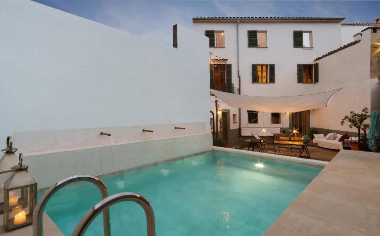 Townhouse Can Felip by SunVillas Mallorca - B&B Pollença