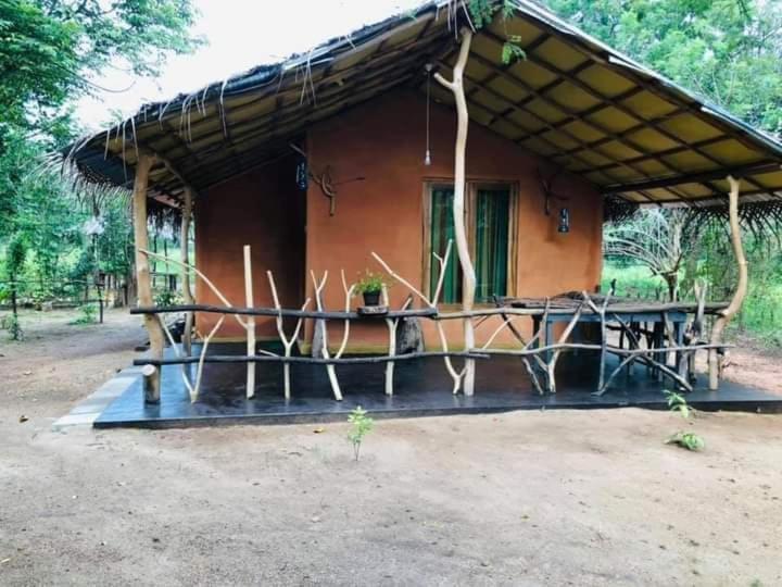 කැලෑව Jungle Eco Resort - Ferienwohnung Anuradhapura