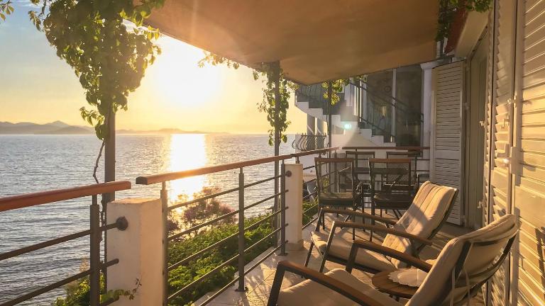 Sunset Apartment Padrele - Bed and Breakfast Bibinje