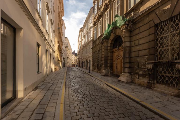 Old Town Vienna Central Apartment - Ferienwohnung Wien