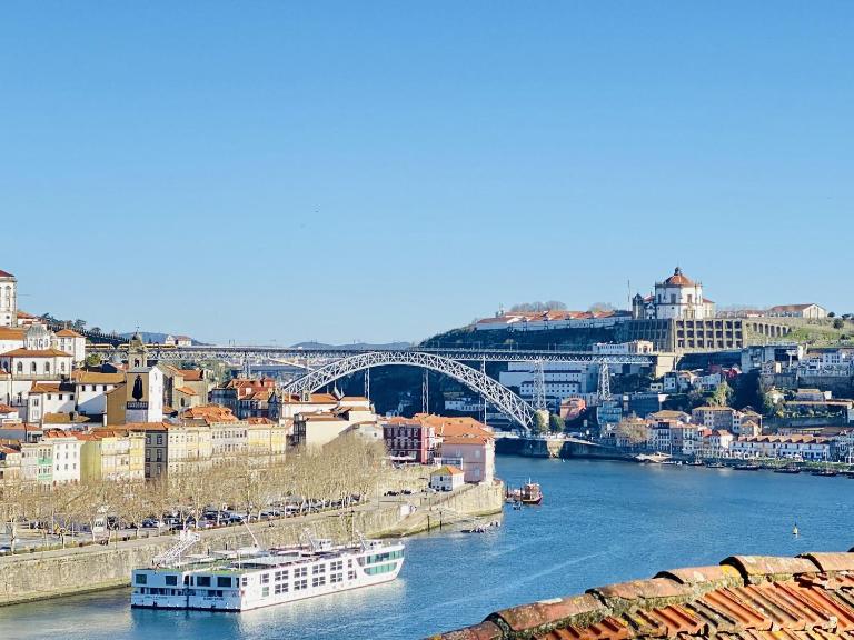 Douro Eiffel Bridge Amazing View - Ferienwohnung Vila Nova de Gaia