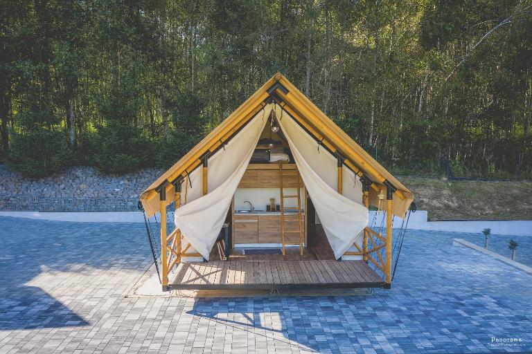 Glamping Pod Gwiazdami Pietrusza Wola - B&B Pietrusza Wola