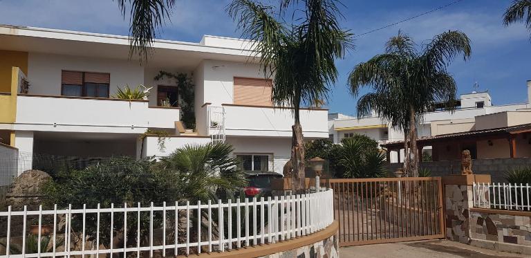casetta nel salento - B&B Racale