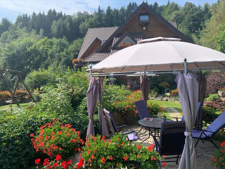 Agropajda - B&B Sokolec