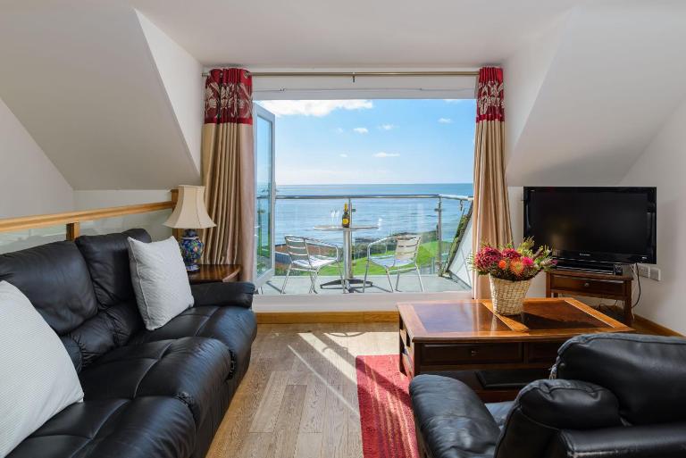 The Lookout - Mount Brioni - B&B Downderry