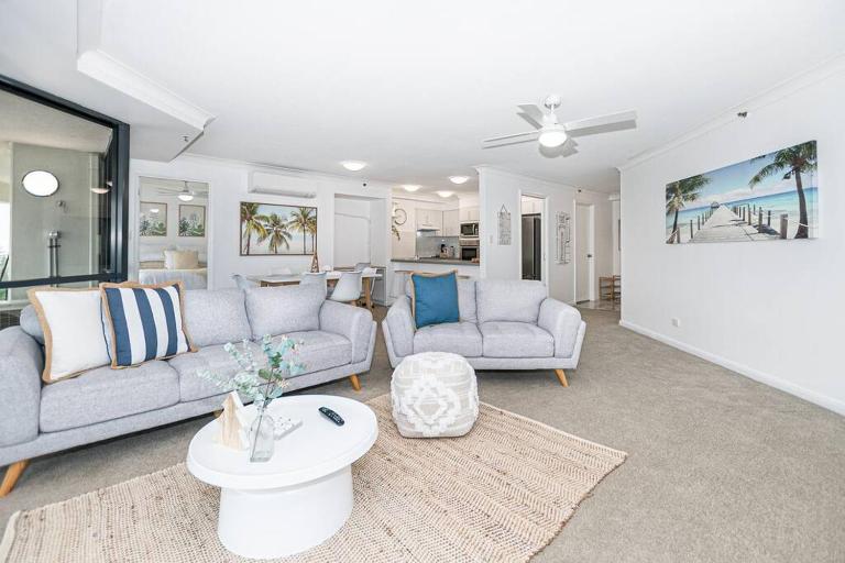 Broadbeach Victoria Square - B&B Gold Coast