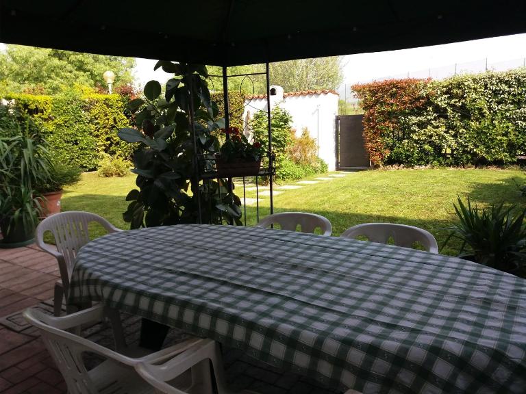 CASETTA MIRAVIGNA cozy flat with garden in Franciacorta & Iseo Lake - Chambres d'hôtes Paderno Franciacorta