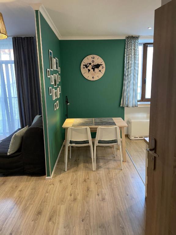 Apartament w Stroniu - Ferienwohnung Stronie Śląskie