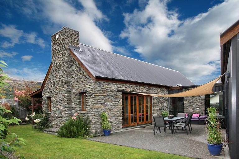 Maytime Cottage - Arrowtown Holiday Home - Bed and Breakfast Arrowtown