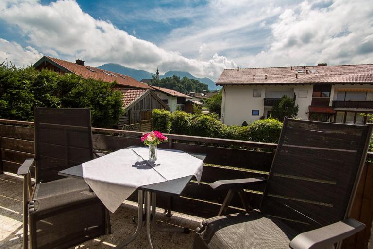 Ferienwohnung Plenk inkl. Chiemgaukarte - B&B Ruhpolding
