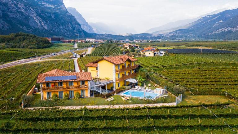 Maso Agritur Santa Lucia - Chambres d'hôtes Dro