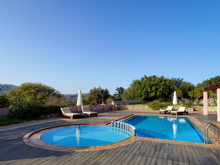 Villa Galania Armeni Crete - Bed and Breakfast Arménoi