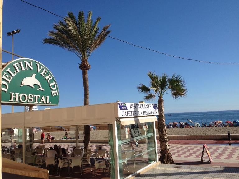 Hostal Delfin Verde - Chambres d'hôtes Almería