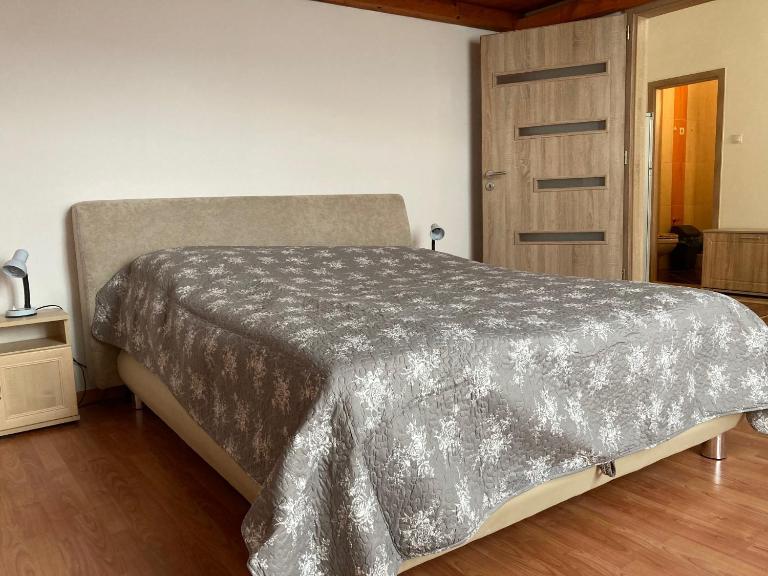 Széchenyi Apartman - Ferienwohnung Erlau