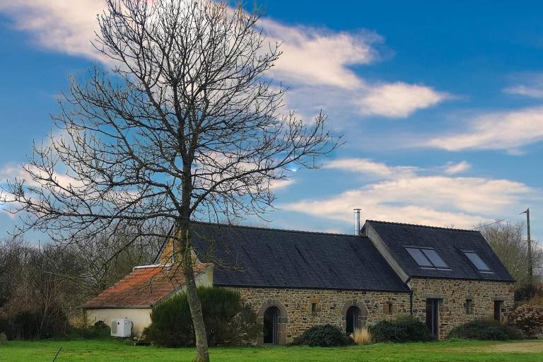 Longère rénovée avec accès direct à la mer - Bed and Breakfast Guimaëc