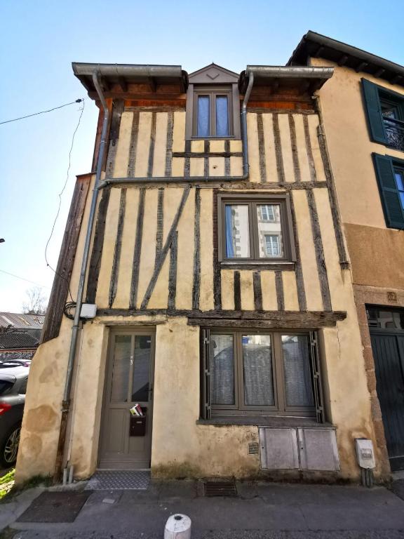 Splendide Maison 5 chambres ! Quartier Historique - B&B Limoges