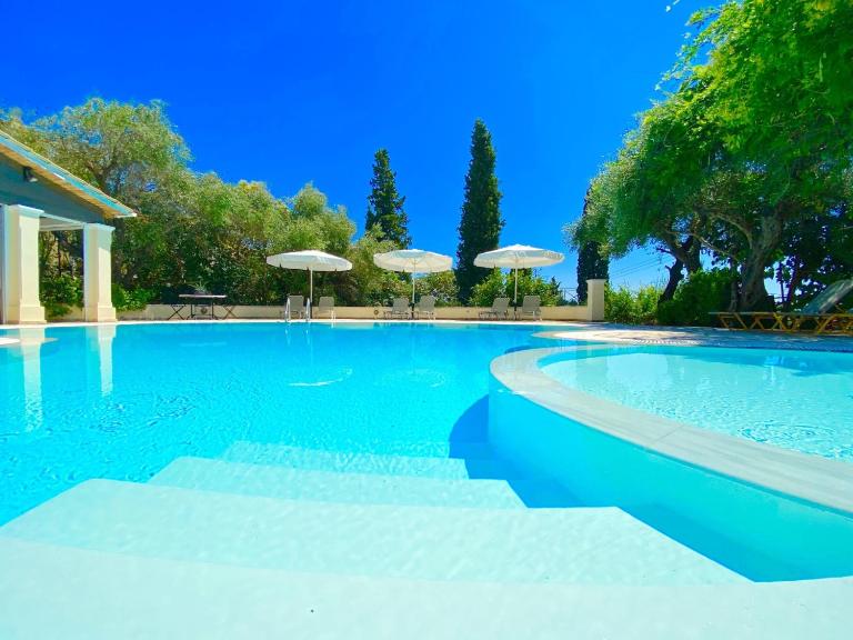 Villa Aliki Nissaki with private pool by DadoVillas - Ferienwohnung Nisaki