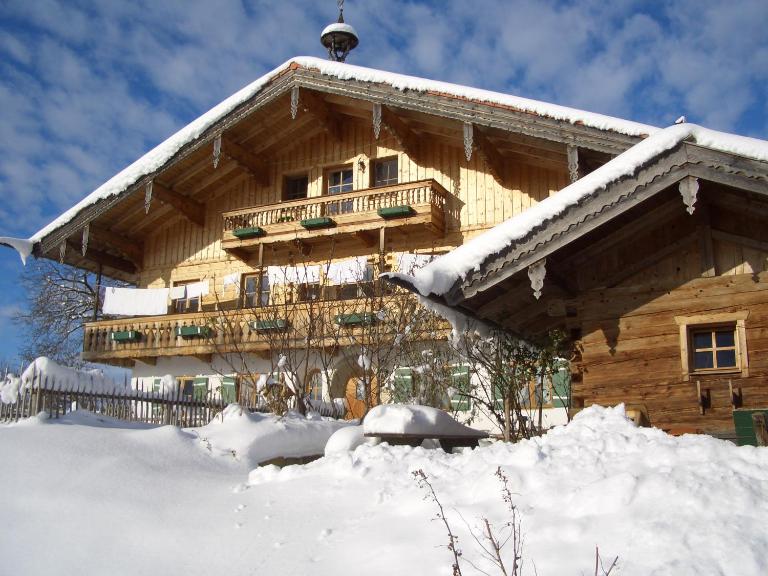 Huberbauernhof Ferienwohnungen - Ferienwohnung Piding