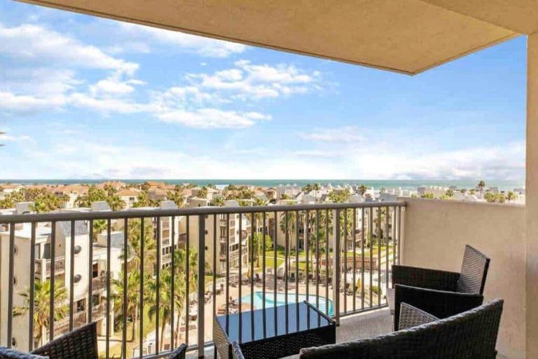 Bahia Mar Solare Tower 6th floor Oceanview Condo 3bd 3ba w Pools - B&B South Padre Island