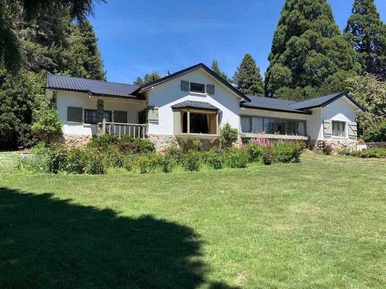 Casita Blanca Bariloche - B&B Bariloche