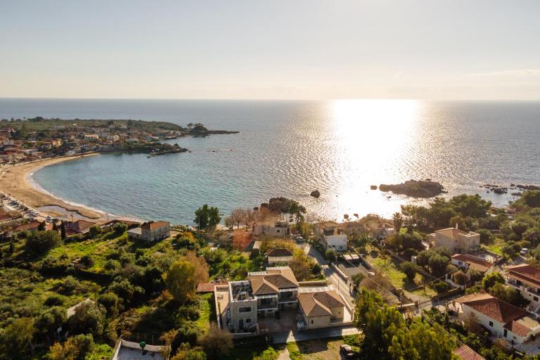Linari Villas - B&B Stoúpa