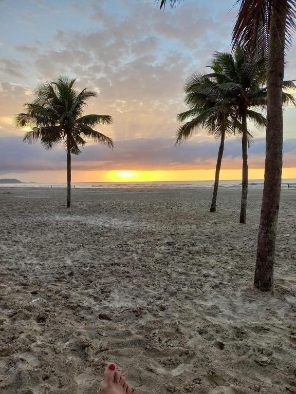 Nosso apto na praia Ocian!! - B&B Praia Grande