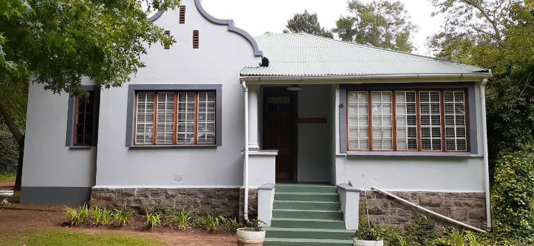 Skye High House & Cottage - B&B Dullstroom