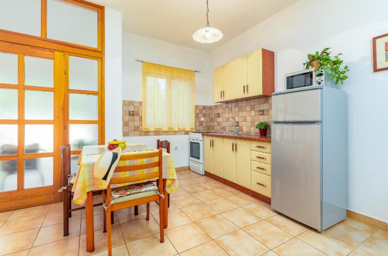 Studio Apartment Luana - Ferienwohnung Fazana