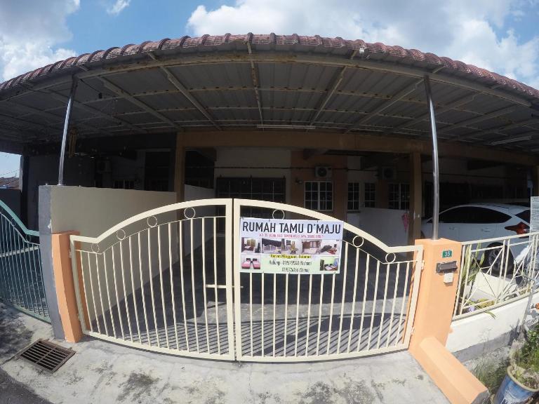 Homestay Bidor DMaju - B&B Bidur