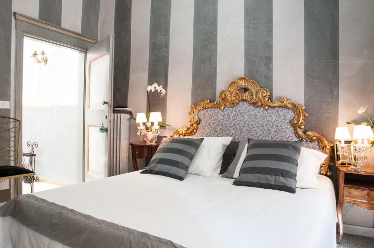BIBI BOUTIQUE AREZZO Camere deluxe Cartazucchero & Cioccolato - B&B Arezzo