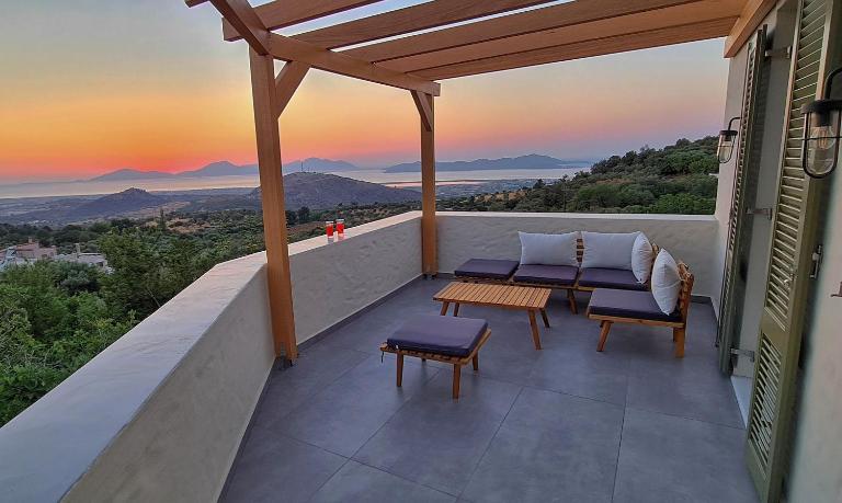 Villa Rosa - Luxury Villas with Panoramic Views - B&B Lagoúdi Zía