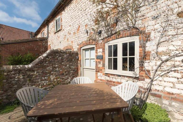 Driftwood Cottage Holme next the sea pets go free - Ferienwohnung Hunstanton
