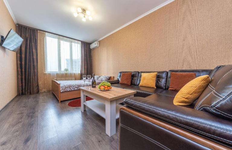 Apartment with View on 24 floor - B&B Kyiv