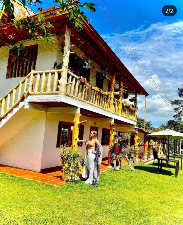 CABAÑA LOS NOGALES - B&B San Agustín