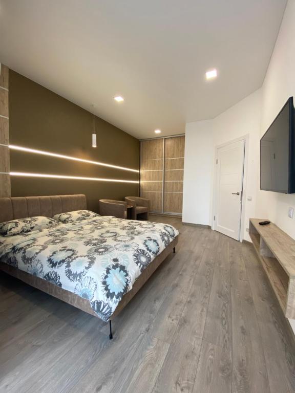 Чудова квартира в центрі міста - Ferienwohnung Riwne