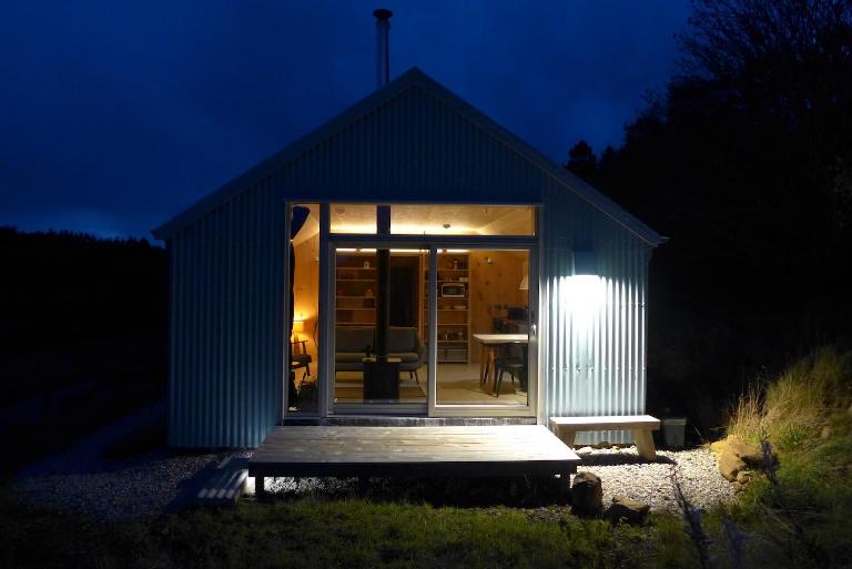 The Tin Church - Ferienwohnung Port na Long