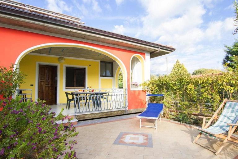 Apartment in Cilento near Sandy Beach - B&B Castellammare di Velia