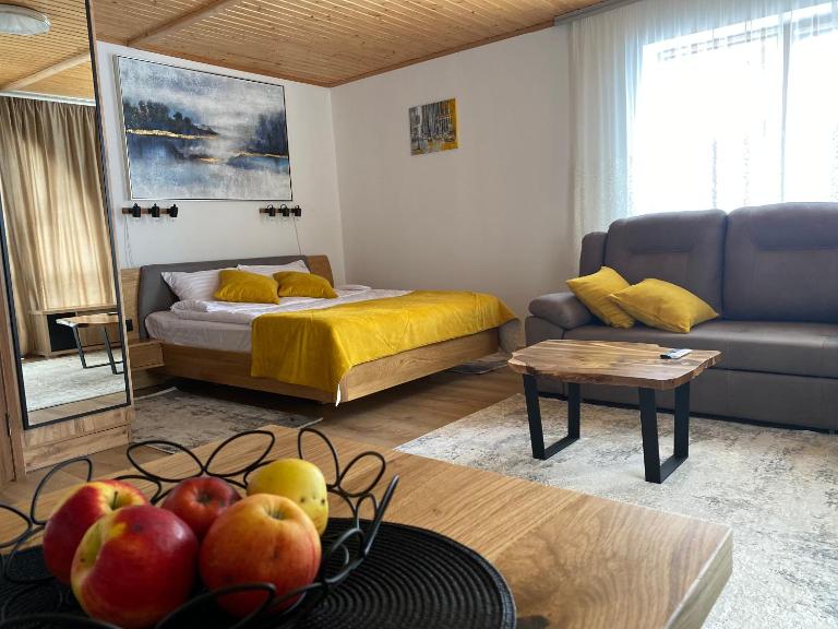 Високий Перевал, Bukovel - B&B Yablunytsia