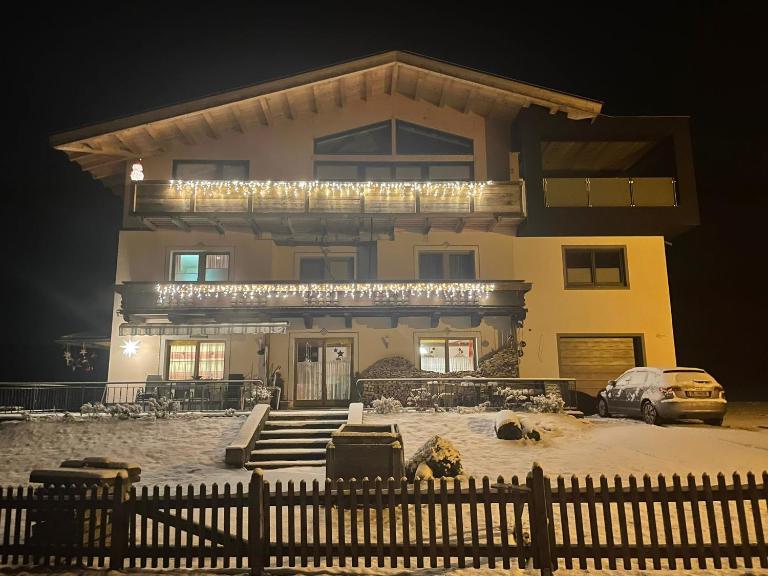 Haus Seppi - Chambres d'hôtes Neukirchen am Großvenediger