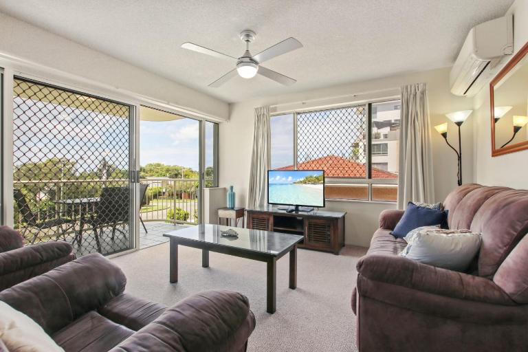 Cheltenham Apartments Unit 7 40 King St - B&B Caloundra