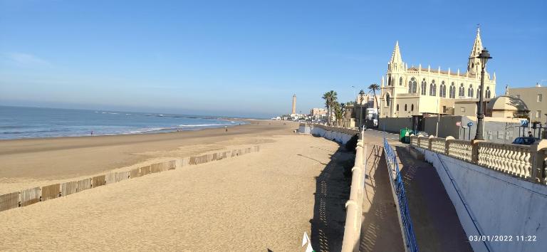 Chipiona Santuario de Regla Playa Bajo A - Chambres d'hôtes Chipiona