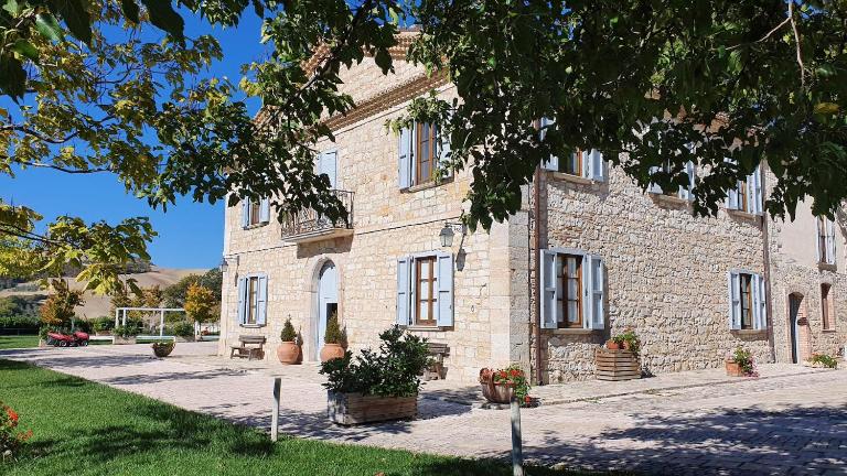 I Casali di Colle Monte - Chambres d'hôtes San Giuliano di Puglia
