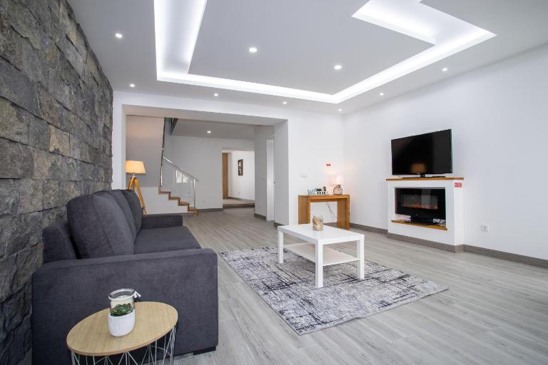 Azores PDL House - Bed and Breakfast Ponta Delgada