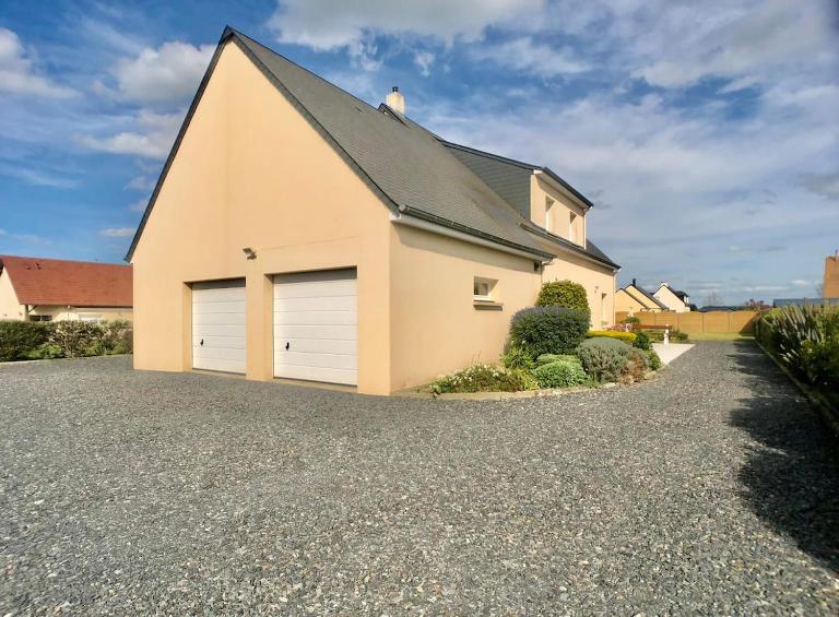 Family Home - Aux portes de l'Histoire - B&B Tour-en-Bessin