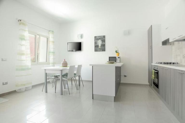 Nuovo trilocale vicino centro/mare - B&B Santa Teresa Gallura