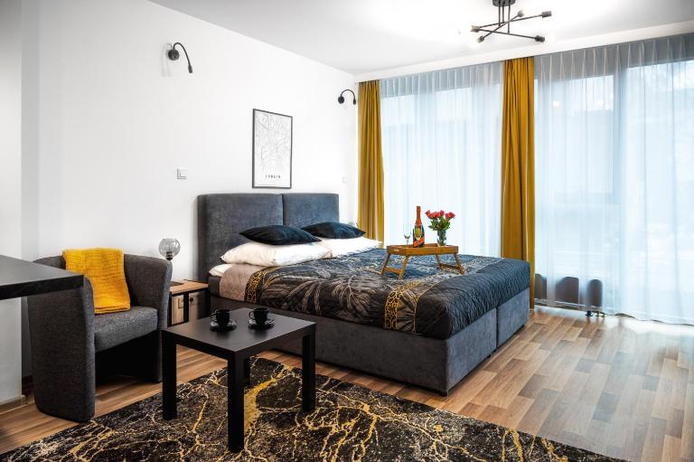 EASY RENT Apartments - Silver 8, Basen & SPA, Centrum Free Parking 24h Check-in - B&B Lublino