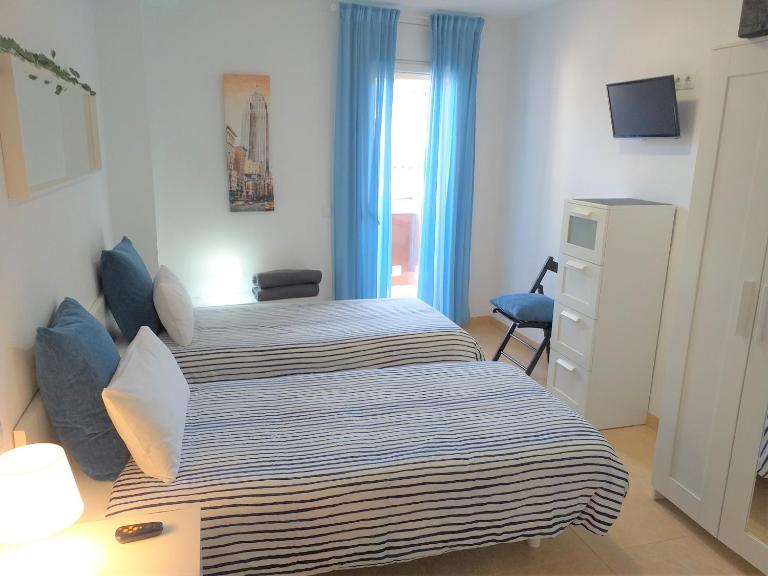 CENTRICO y ACOGEDOR APARTAMENTO - B&B Girona