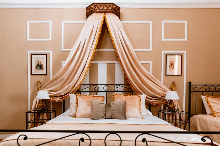 Foresteria di Palazzo Picedi - Historic Rooms Sarzana - B&B Sarzana