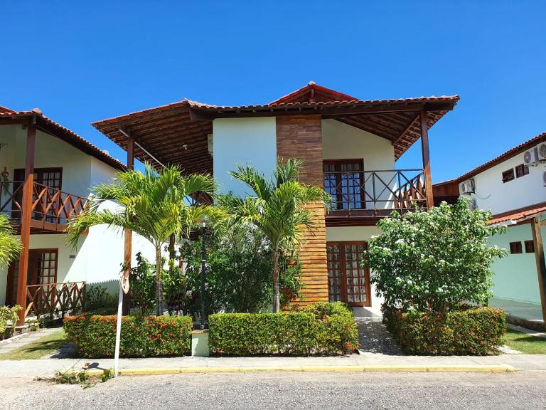 Carneiros Casa 4 suítes em frente ao Acquaventura - B&B Tamandaré