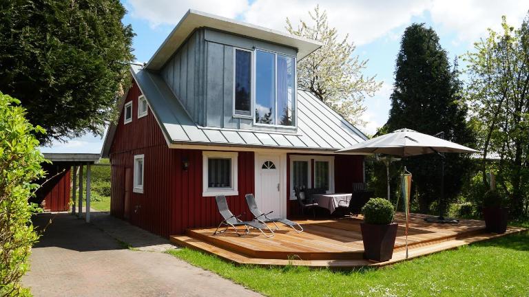 Mittsommer - Bed and Breakfast Brodersby
